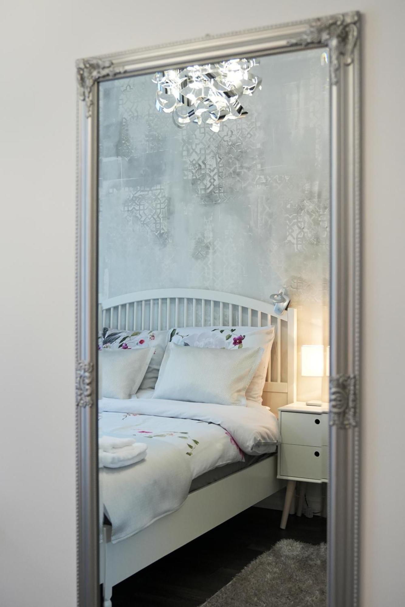 Decor Apartman Эгер Экстерьер фото