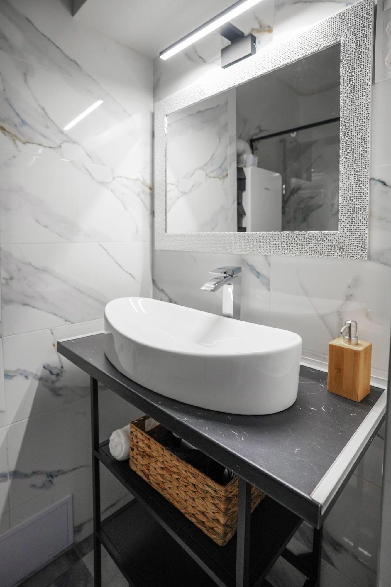 Decor Apartman Эгер Экстерьер фото